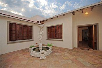 Hotel 354 On York Avenue Randburg Exterior foto